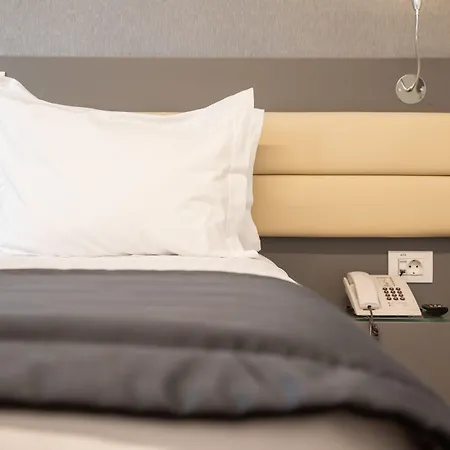 Alif Campo Pequeno Hotel