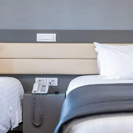 Alif Campo Pequeno Hotell