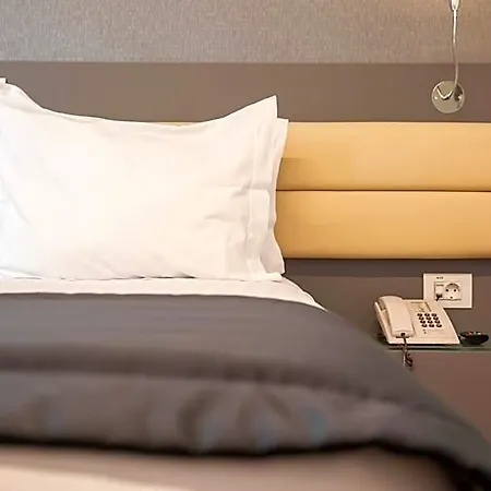 Hotel Alif Campo Pequeno