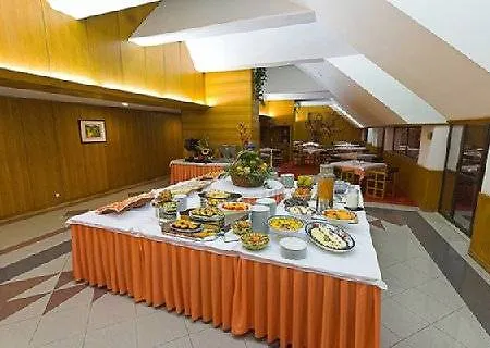 Hotell Alif Campo Pequeno 3*