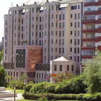 Alif Campo Pequeno Otel 3*