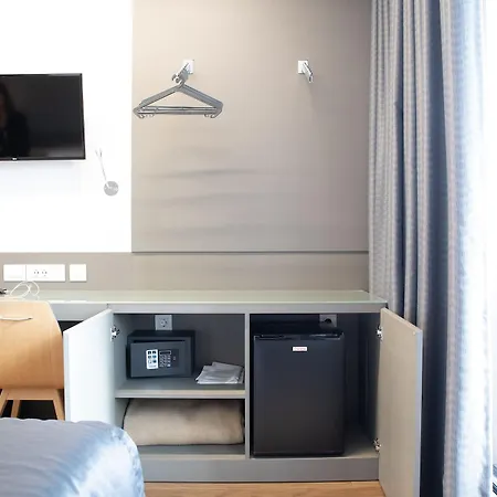 Hotell Alif Campo Pequeno 3*